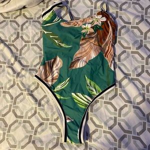 Bathsuit